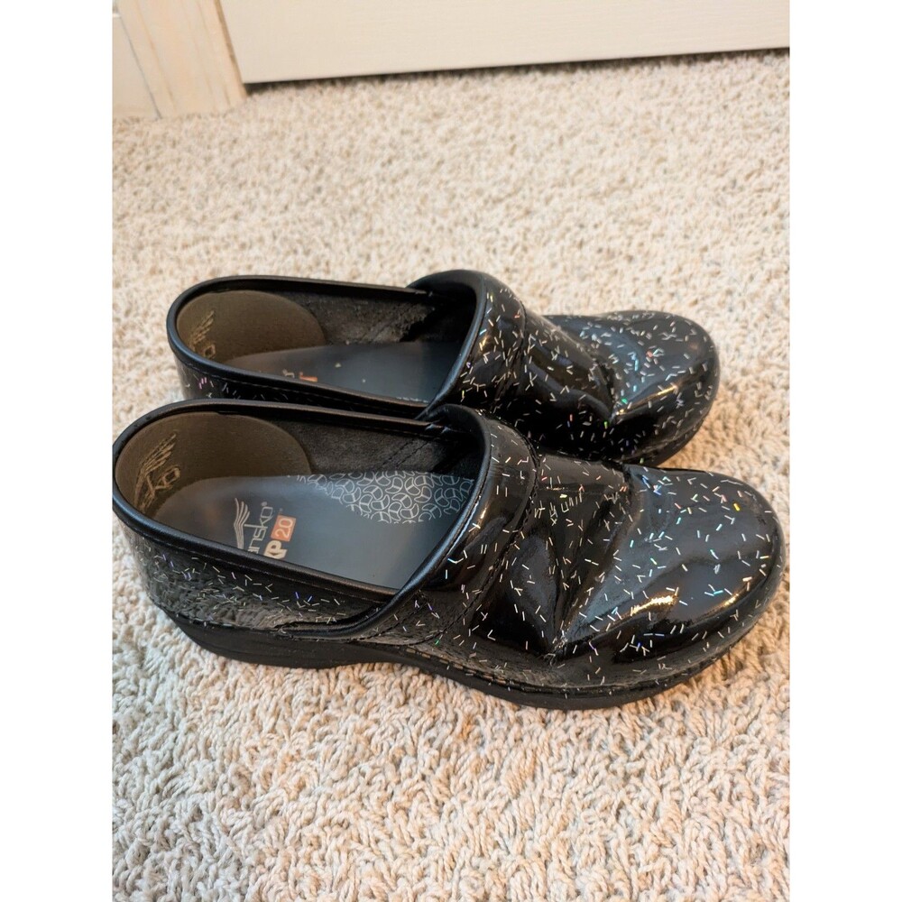 Dansko XP 2.0 Black Metallic Sparkle Fleck Clogs Women's Size 39 EU 8.5 US